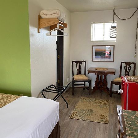 La Kris Inn Bandon Ngoại thất bức ảnh